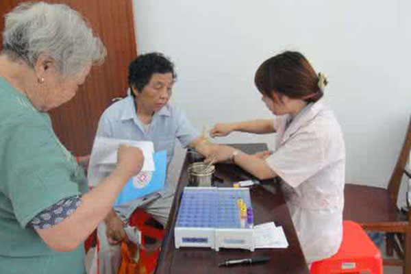 ����һ�w�C(j��)���߃ɷN�y(c��)�������ں�
